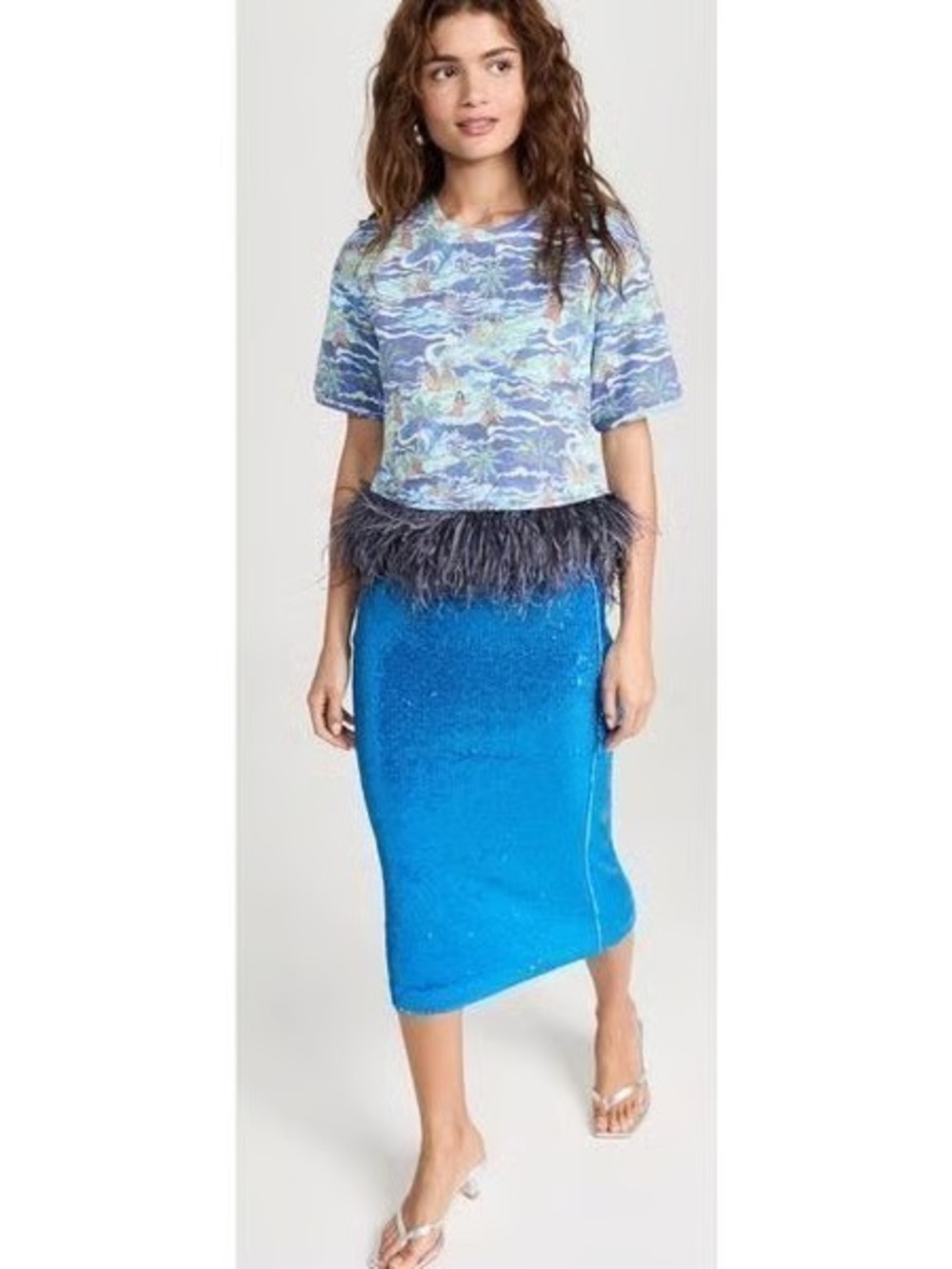 Le Superbe Feather T-Shirt - Picture 2 of 9